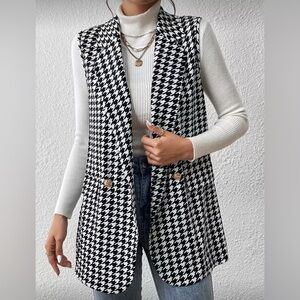 Houndstooth Black and White Sleeveless Vest
